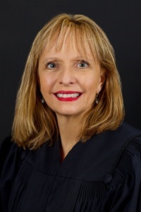 Picture of Judge Carr.